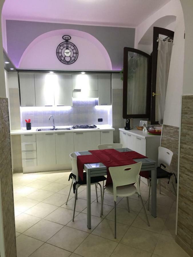 Frank House Apartment Cagliari Bagian luar foto